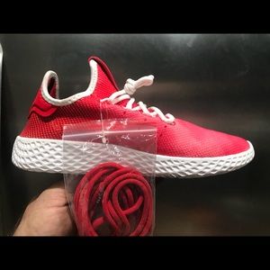 adidas New! Pharrell Wiliams Tennis Hu